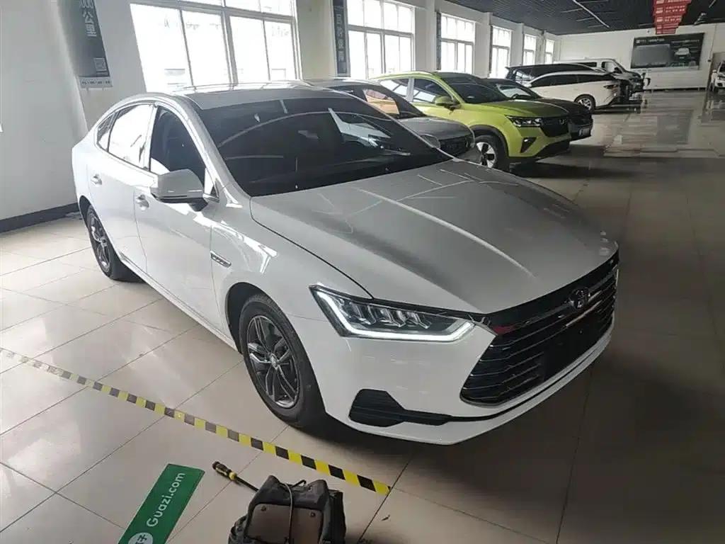 Qin Pro 2019 Super Edition 1.5TI Automatic Intelligent Connected Fashion Model (National VI Emission Standard) — миниатюра 4
