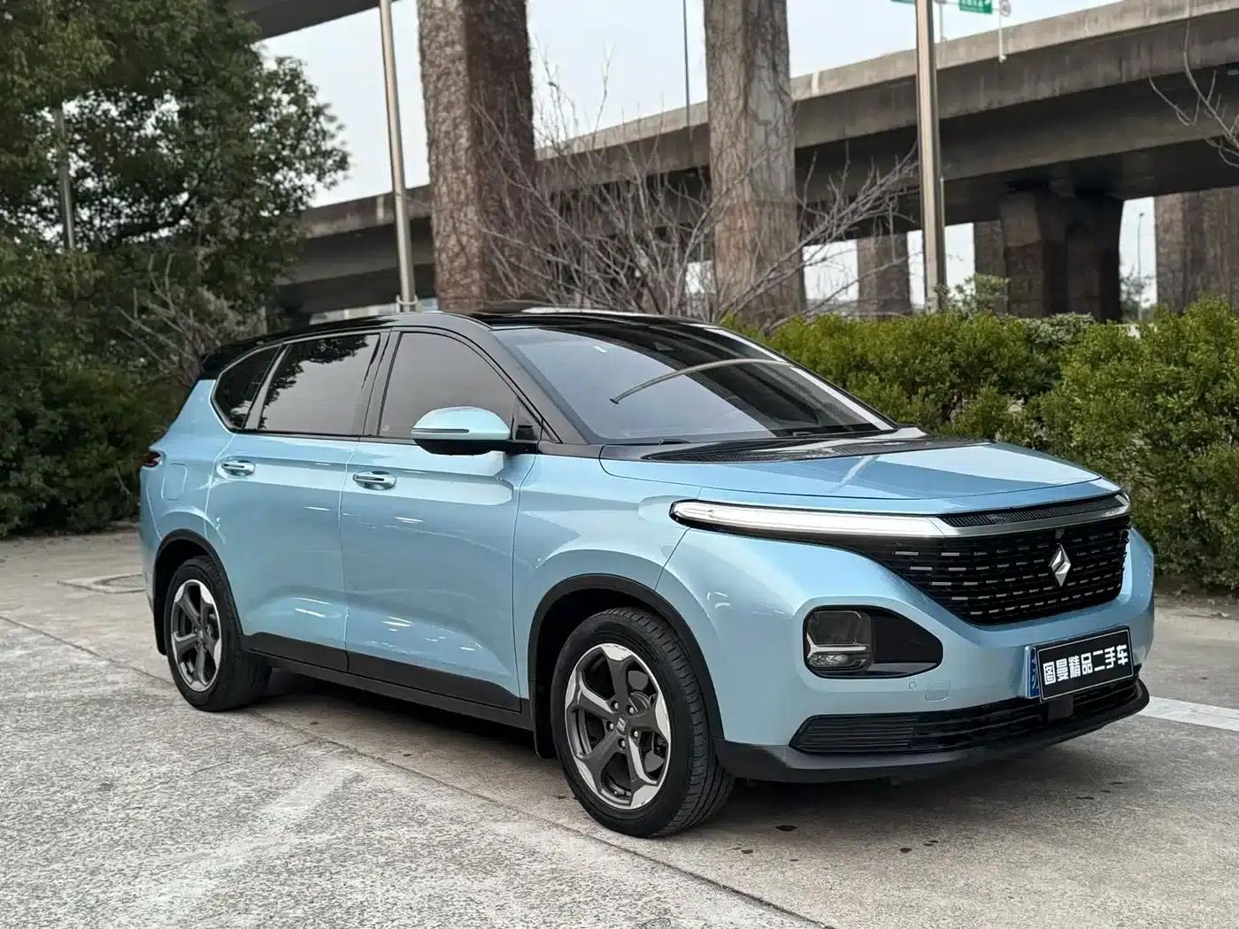 Baojun RM-5 2019 1.5T CVT 24-Hour Online Premium 6-Seater — миниатюра 3
