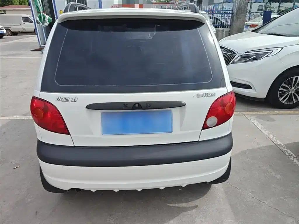 2012 Chevrolet Spark (Facelift) 1.0L Manual P-TEC Standard Model — миниатюра 6