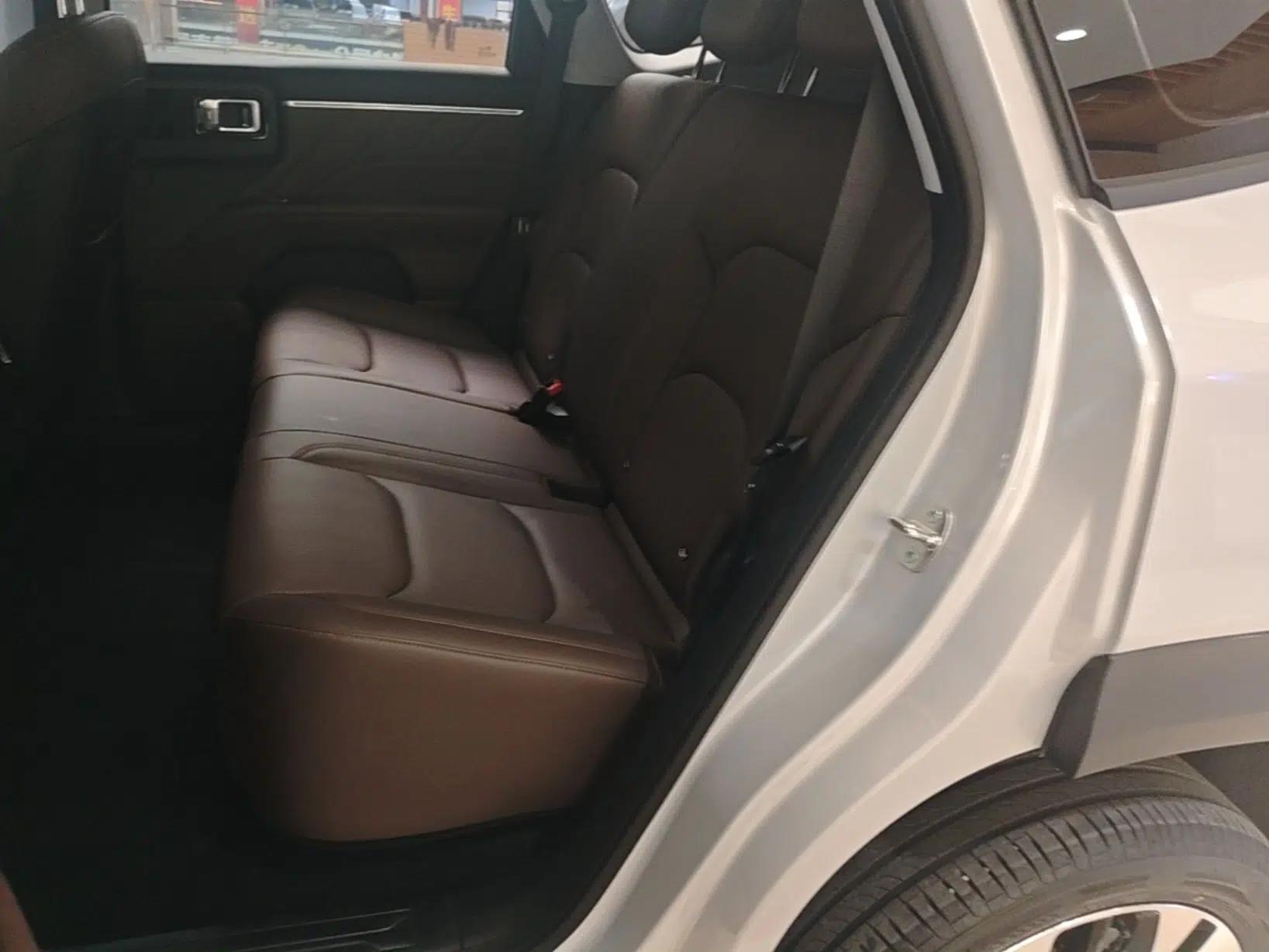 Wuling Starlight 560 2026 1.5T CVT Elite Edition — миниатюра 20