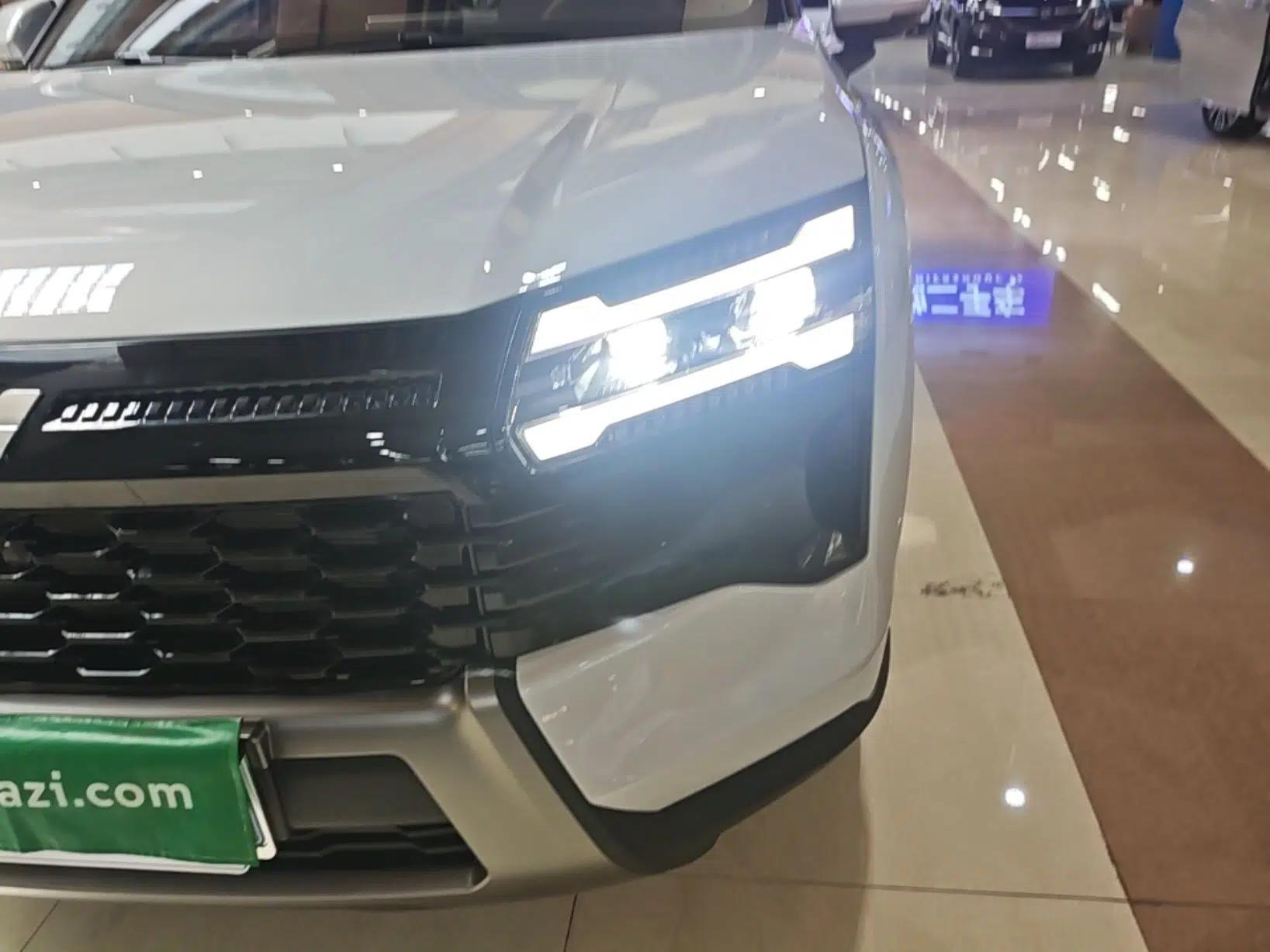 Wuling Starlight 560 2026 1.5T CVT Elite Edition — миниатюра 8