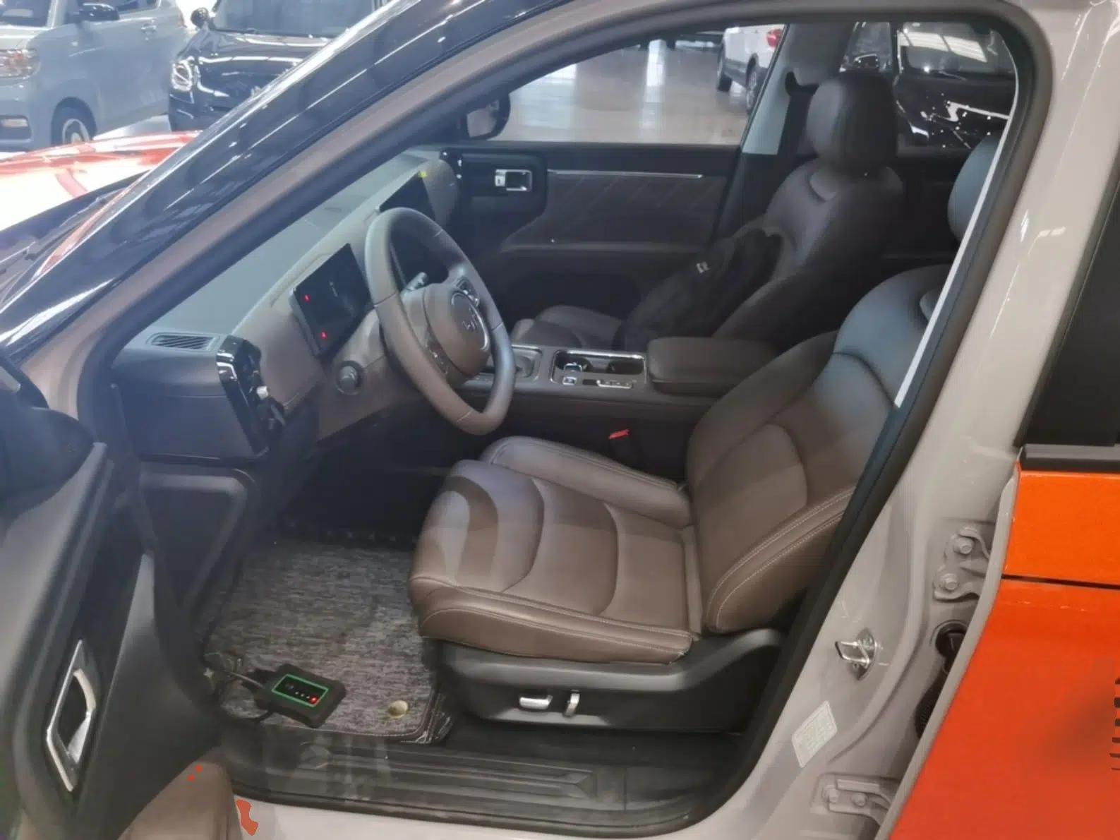 Wuling Starlight 560 2026 1.5T CVT Elite Edition — миниатюра 17