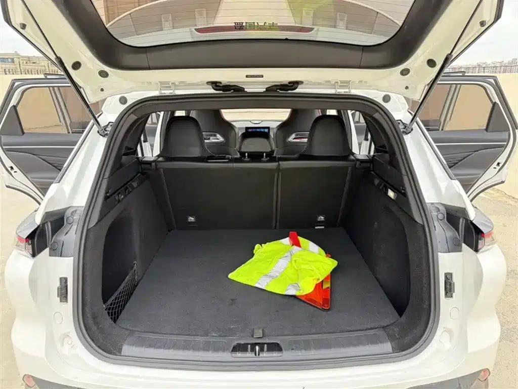 Cube 2023 1.5T DCT Youth Edition — миниатюра 17