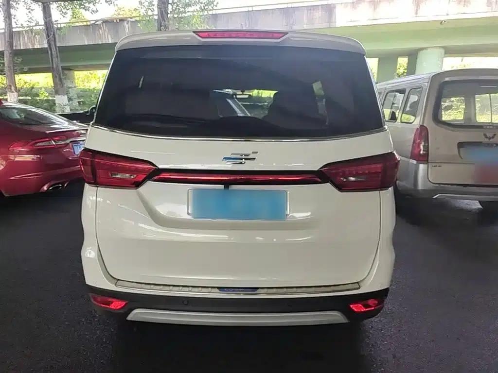 Changan Oushang Keshang 2022 1.5T Automatic Business Edition — миниатюра 6