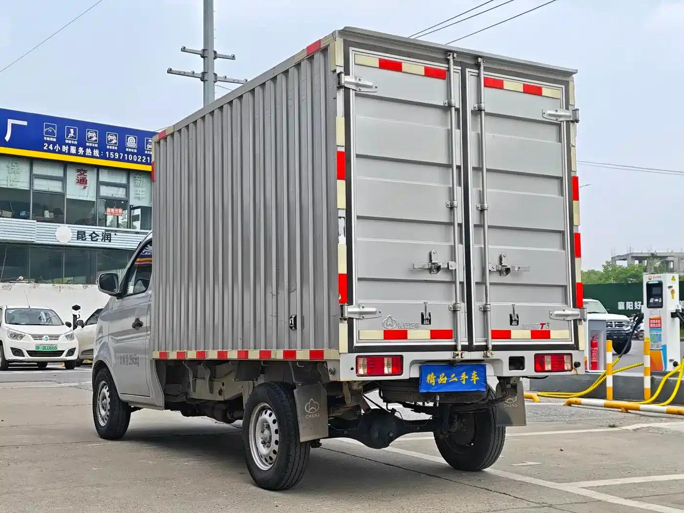 New Leopard T3 2022 1.2L Comfort Cargo Truck, Single Cab, Single Rear Wheel, Side Panel, 3080mm, Wheelbase 2.82m, LJ469Q-AEB — миниатюра 6