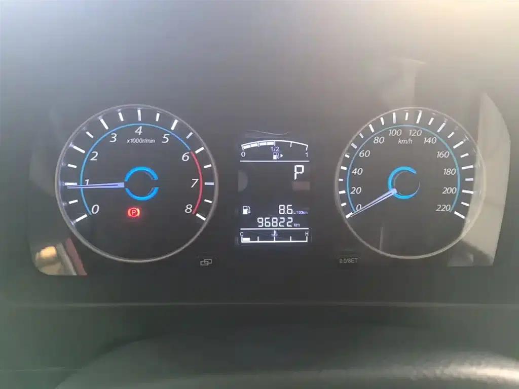 Jingyi XV 2016 1.6L CVT Luxury Edition — миниатюра 12