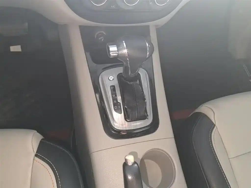 Jingyi XV 2016 1.6L CVT Luxury Edition — миниатюра 14