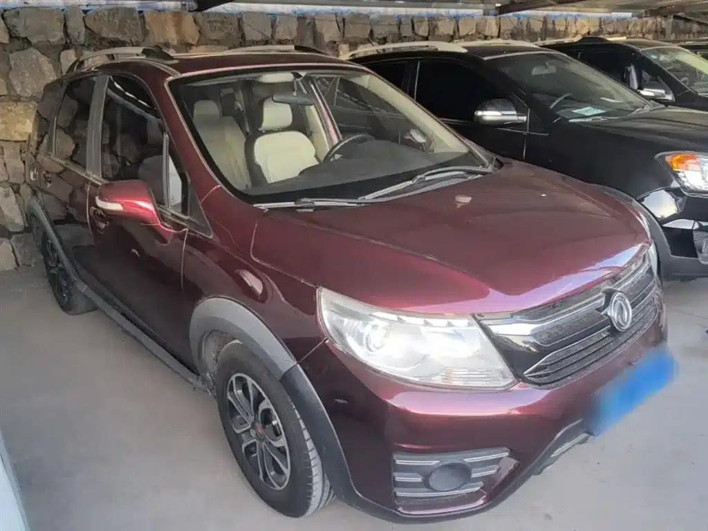 Jingyi XV 2016 1.6L CVT Luxury Edition — миниатюра 4