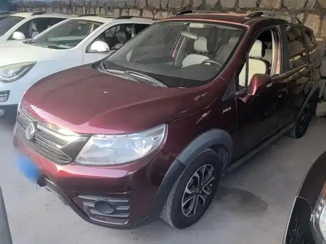 Jingyi XV 2016 1.6L CVT Luxury Edition