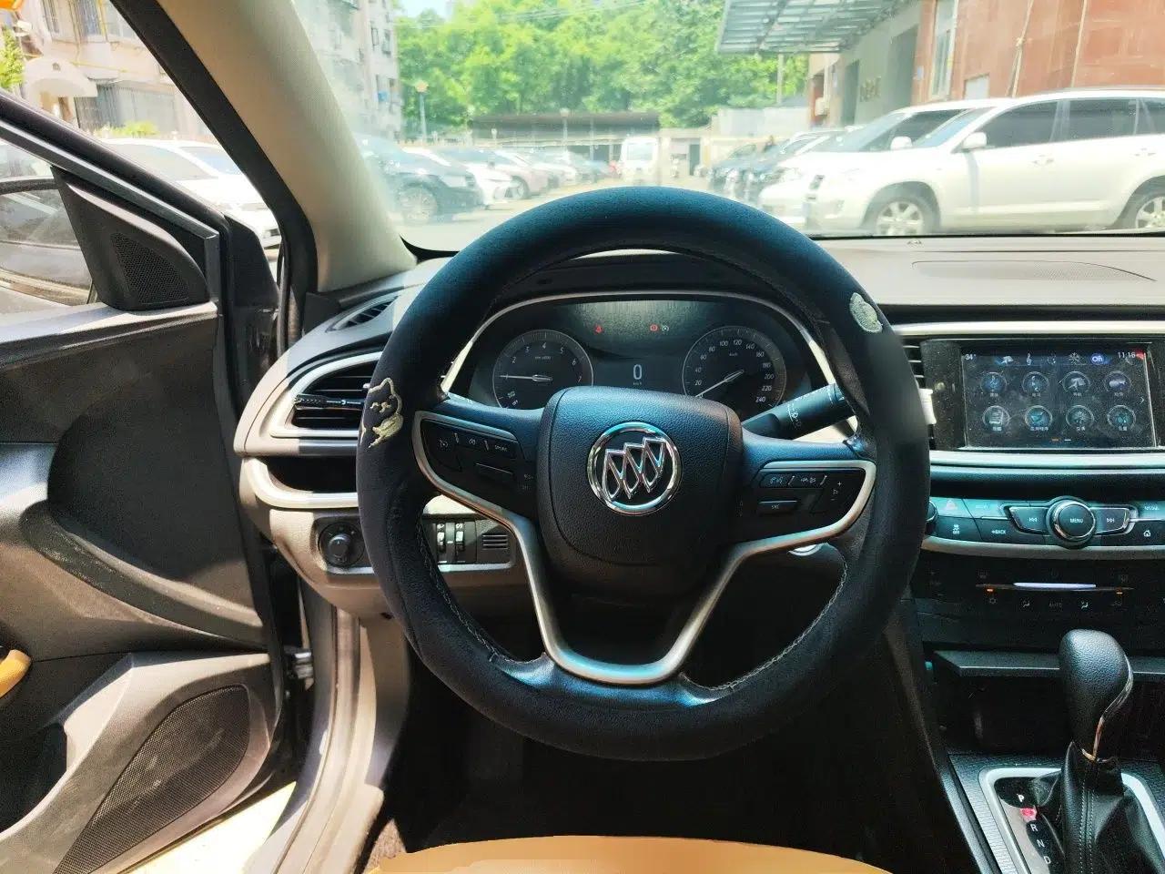 Buick Excelle GX 2018 18T Automatic Flagship Model — миниатюра 10