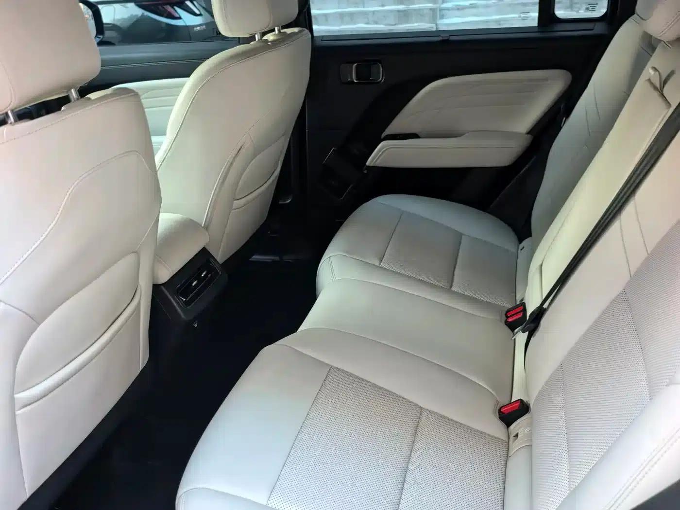 Haval Raptor 2025 Fuel-Powered 2.0T 4WD Ultra — миниатюра 5