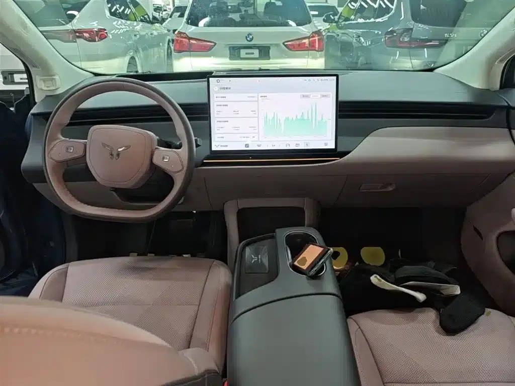 Hongqi Tiangong 06 2025 660 4WD Smart Selection Edition — миниатюра 10