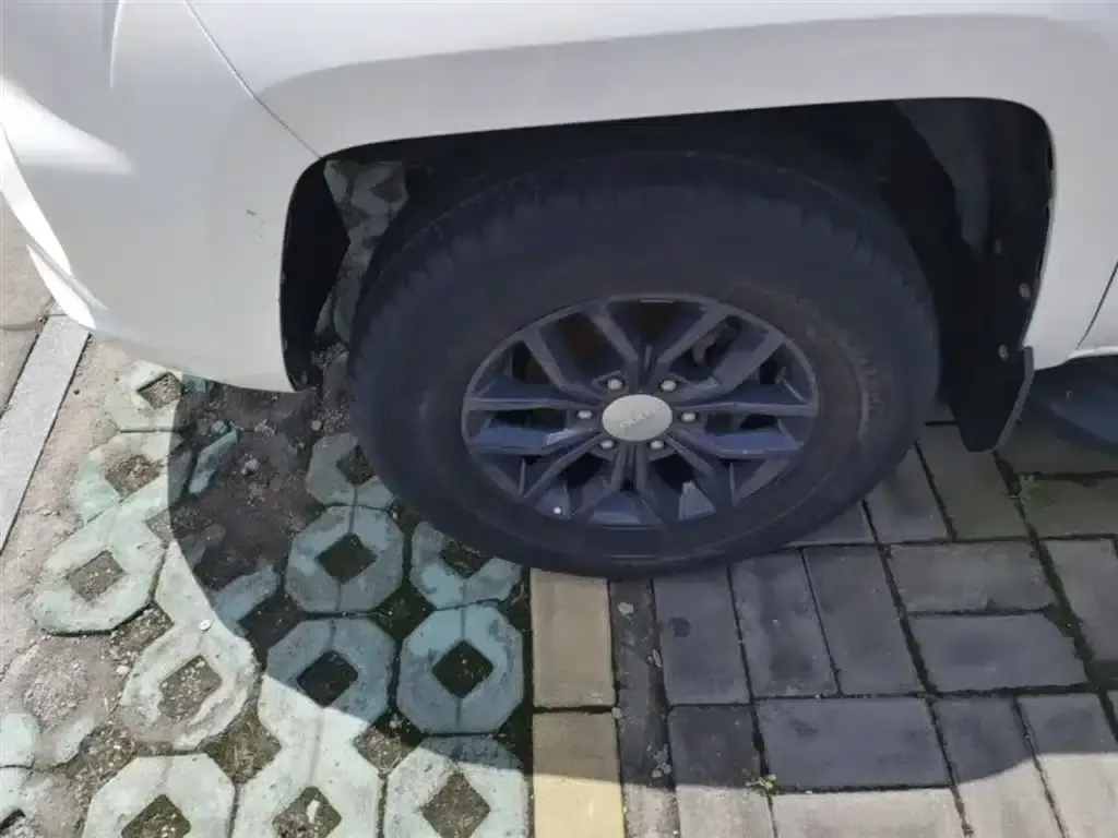 Yuhu 7 2022 2.0T Manual Diesel 4WD Comfort Standard Wheelbase — миниатюра 23