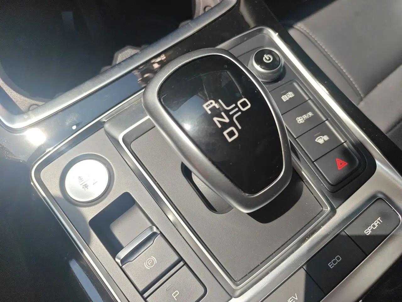 BYD Qin Pro New Energy 2019 DM Super Edition 1.5TI Automatic Smart Connect X-Trail Model China VI Standard — миниатюра 14