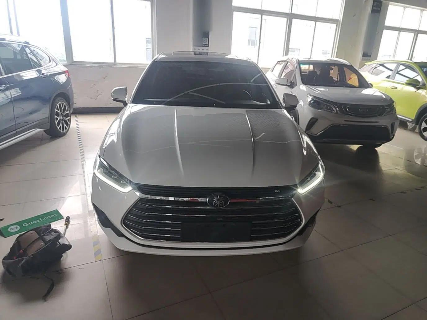BYD Qin Pro 2019 Super Edition 1.5TI Automatic Smart Connect FENGSHANG Model China VI Standard — миниатюра 2