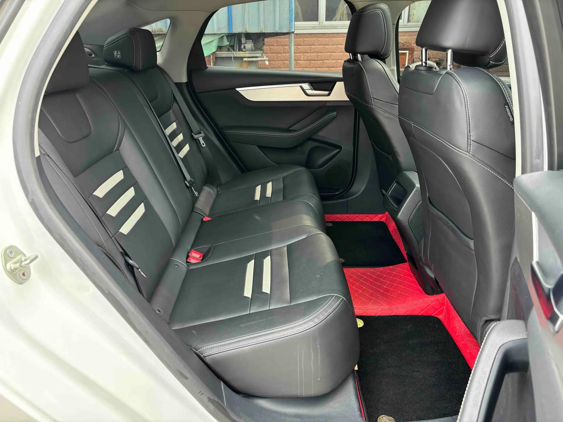 BYD Qin Pro 2019 Super Edition 1.5TI Automatic Smart Connect FENGSHANG Model China VI Standard — миниатюра 31