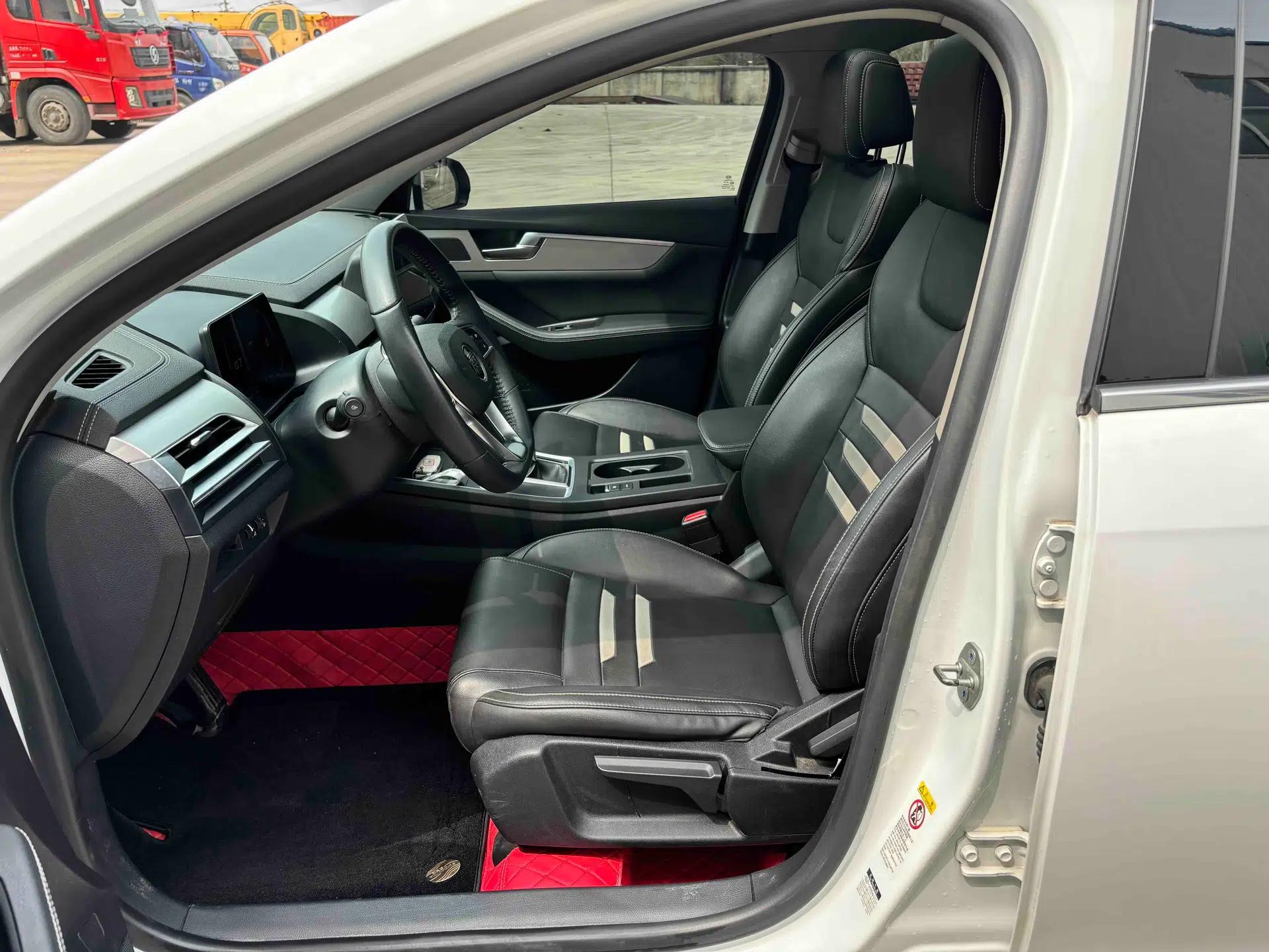 BYD Qin Pro 2019 Super Edition 1.5TI Automatic Smart Connect FENGSHANG Model China VI Standard — миниатюра 39