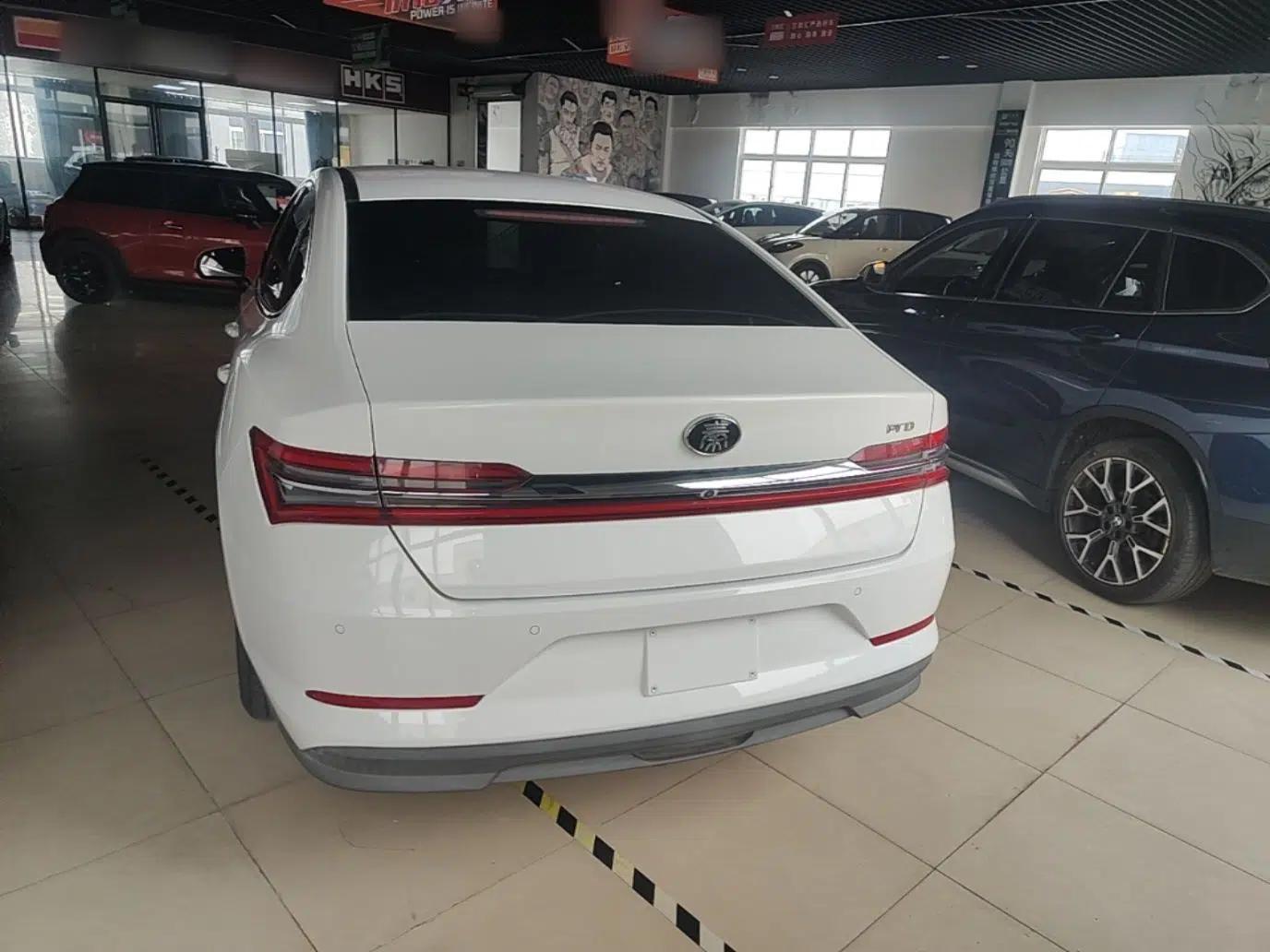 BYD Qin Pro 2019 Super Edition 1.5TI Automatic Smart Connect FENGSHANG Model China VI Standard — миниатюра 5