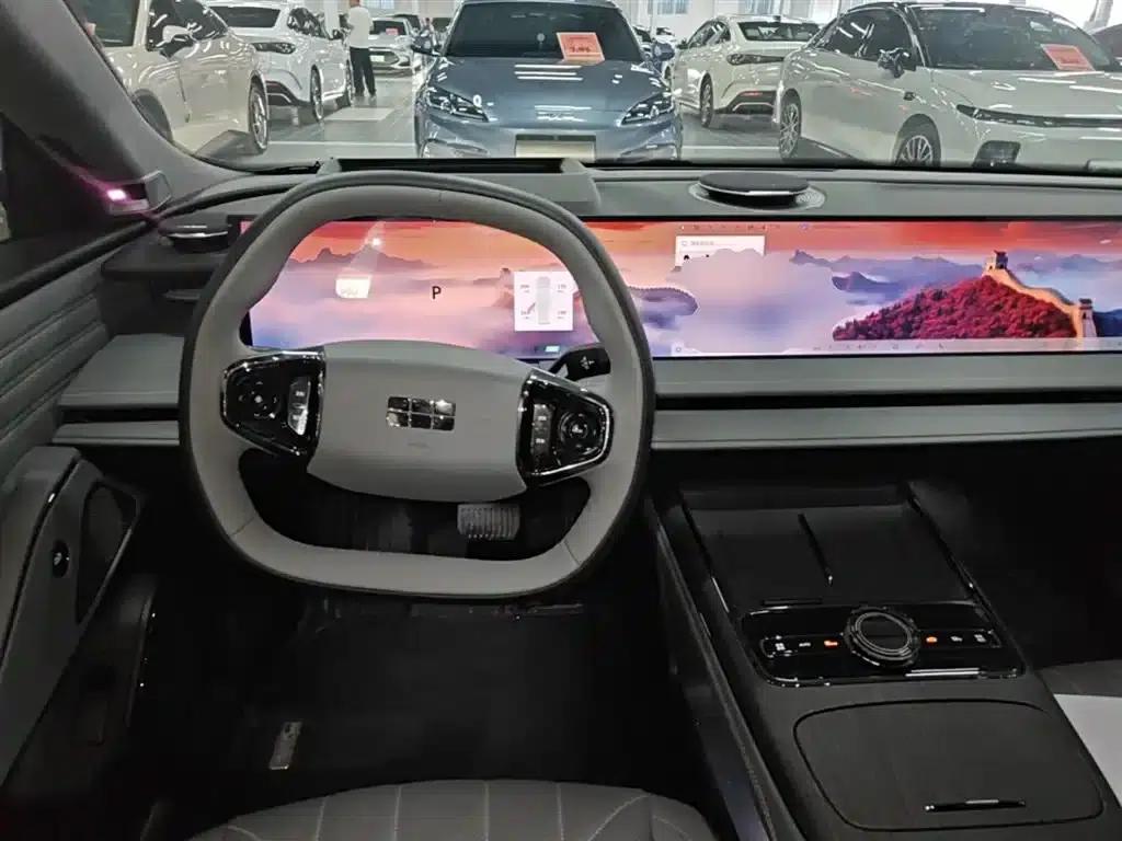 Galaxy E8 2025 Model 700km Long-Range Intelligent Driving Edition — миниатюра 11
