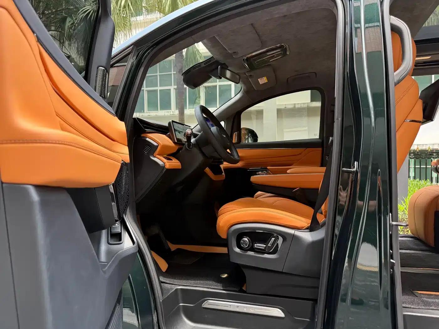 Yizhen L380 2025 Model 805km Flagship Edition 4WD — миниатюра 8