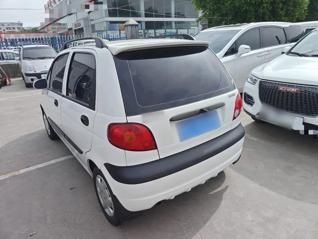 Baojun Lechi 2012 Revised 1.0L Manual P-TEC Standard Edition — миниатюра 4