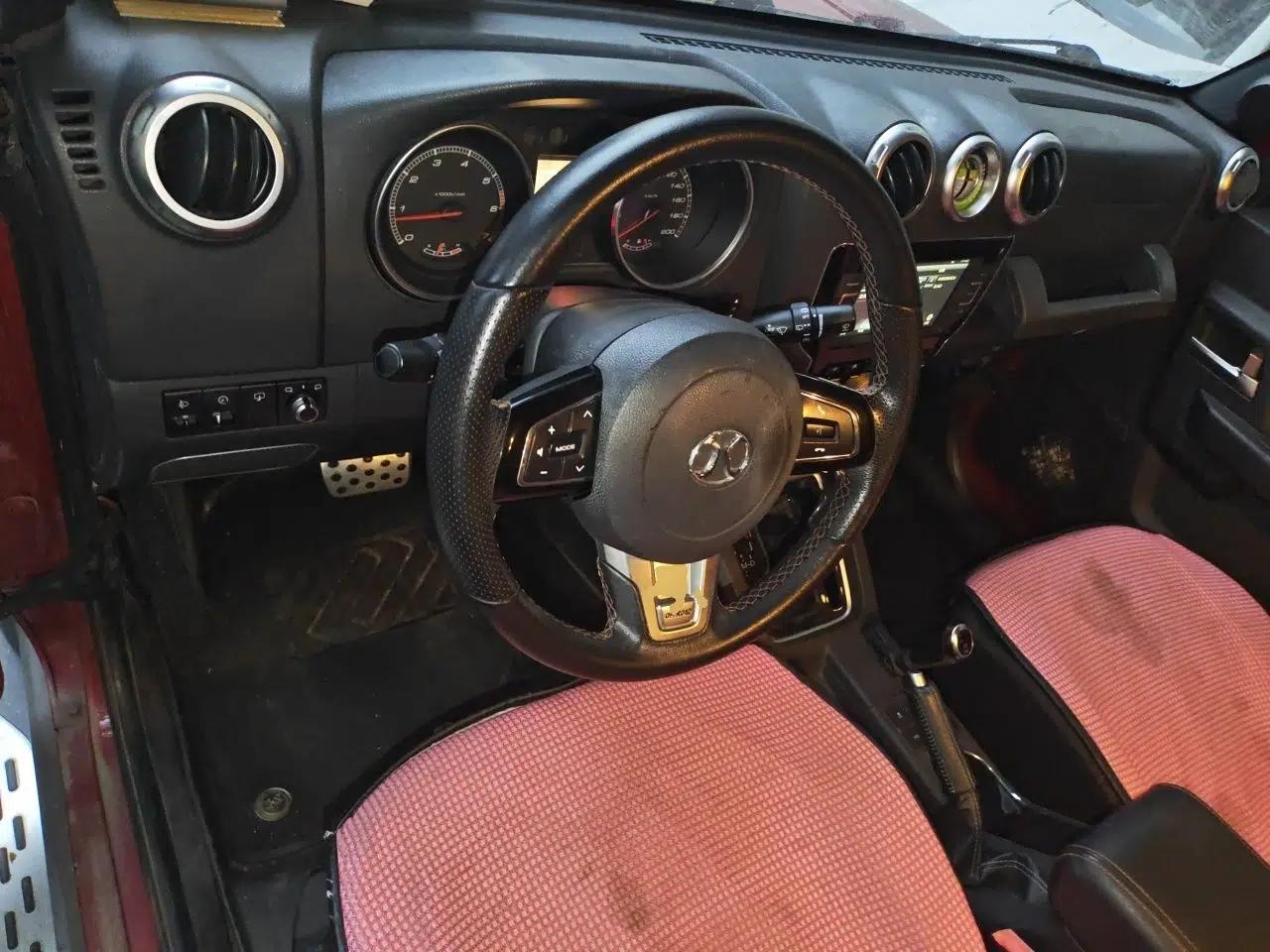 BAIC Off-Road F40 2019 2.3T Automatic Cube Edition — миниатюра 9