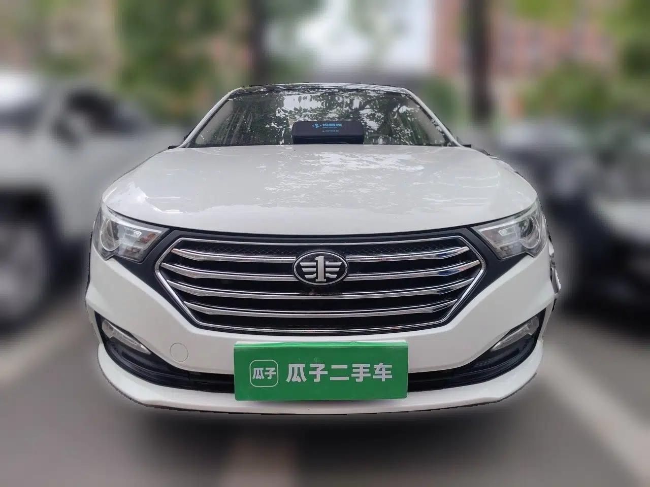 Bestune B30 2018 1.6L Manual 20th Anniversary Edition — миниатюра 2