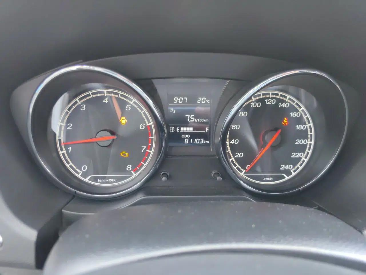 Bestune B30 2018 1.6L Manual 20th Anniversary Edition — миниатюра 11