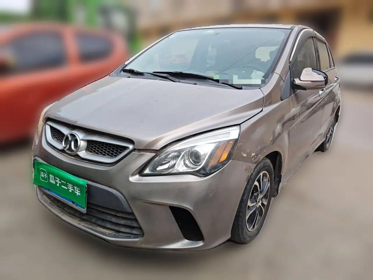BAIC Senova D20 2015 Hatchback 1.5L Manual Lotte Edition — миниатюра 1
