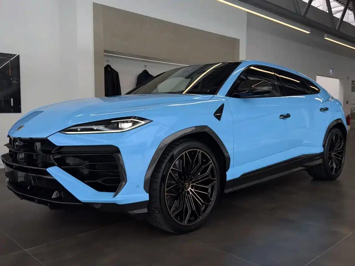2025 Urus SE 4.0T Standard Edition — миниатюра 3