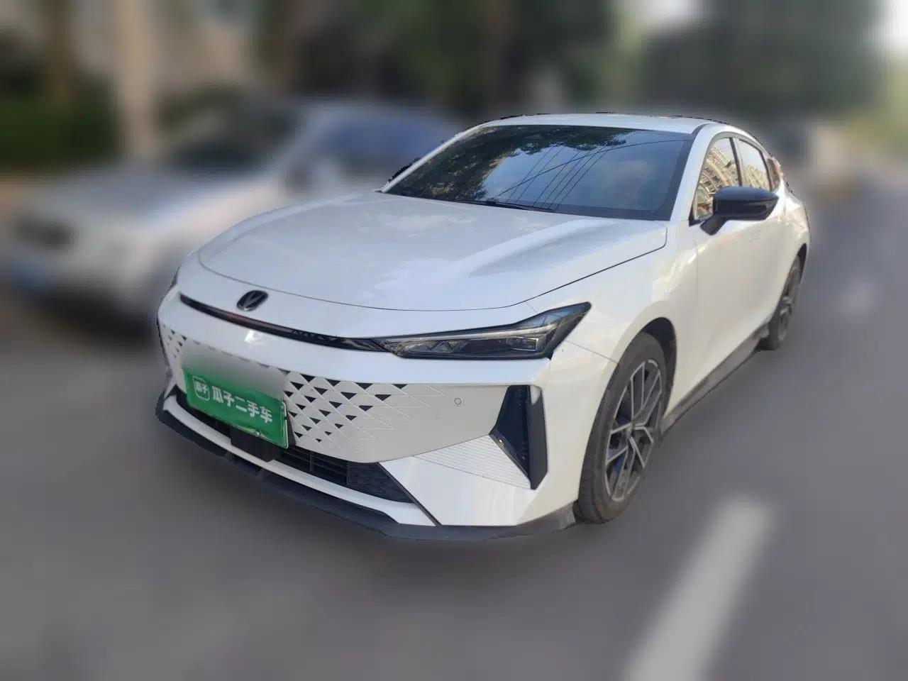 CHANGAN UNI-V iDD 2024 Blue Whale Smart Electric iDD 136km ZhiKu Model — миниатюра 1