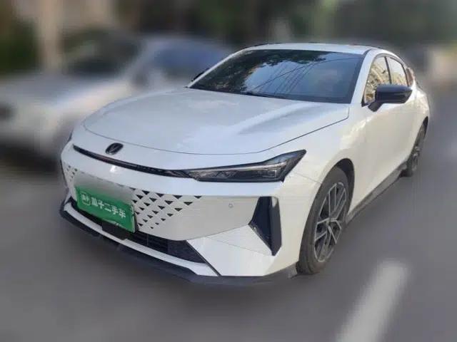 CHANGAN UNI-V iDD 2024 Blue Whale Smart Electric iDD 136km ZhiKu Model