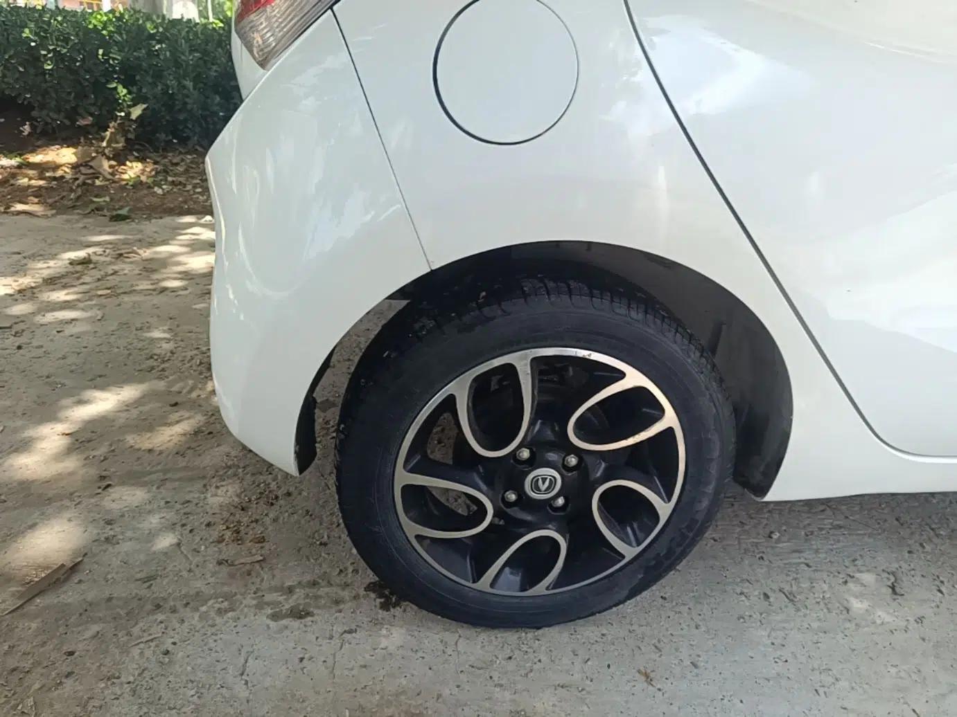 CHANGAN Benni 2015 1.4L IMT Luxury Model China V Standard — миниатюра 11