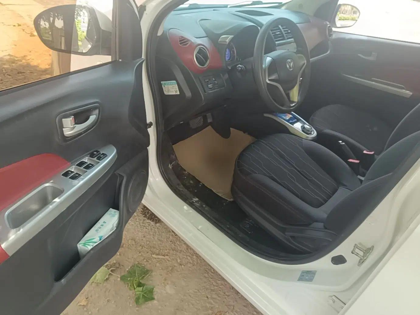 CHANGAN Benni 2015 1.4L IMT Luxury Model China V Standard — миниатюра 18
