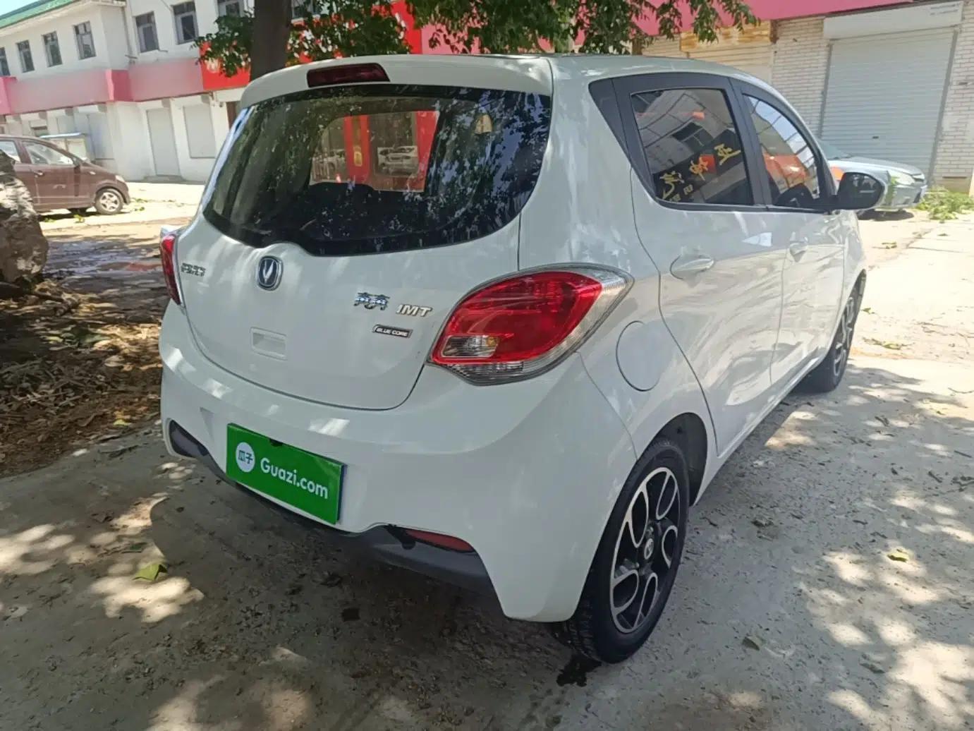 CHANGAN Benni 2015 1.4L IMT Luxury Model China V Standard — миниатюра 6