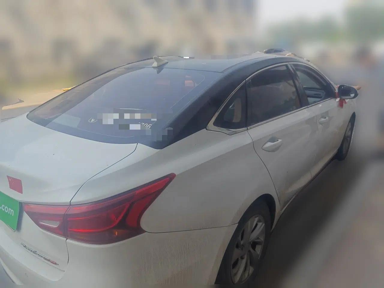 CHANGAN Raeton CC 2018 1.5T Manual Elegant Model China V Standard — миниатюра 6