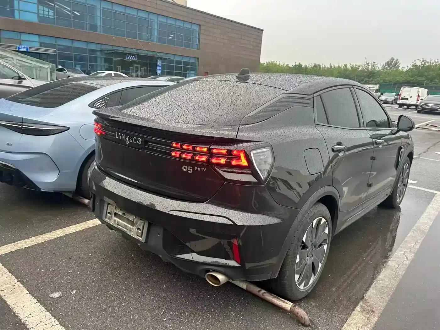 Lynk & Co 05 EM-P 2021 1.5TD PHEV HALO — миниатюра 6