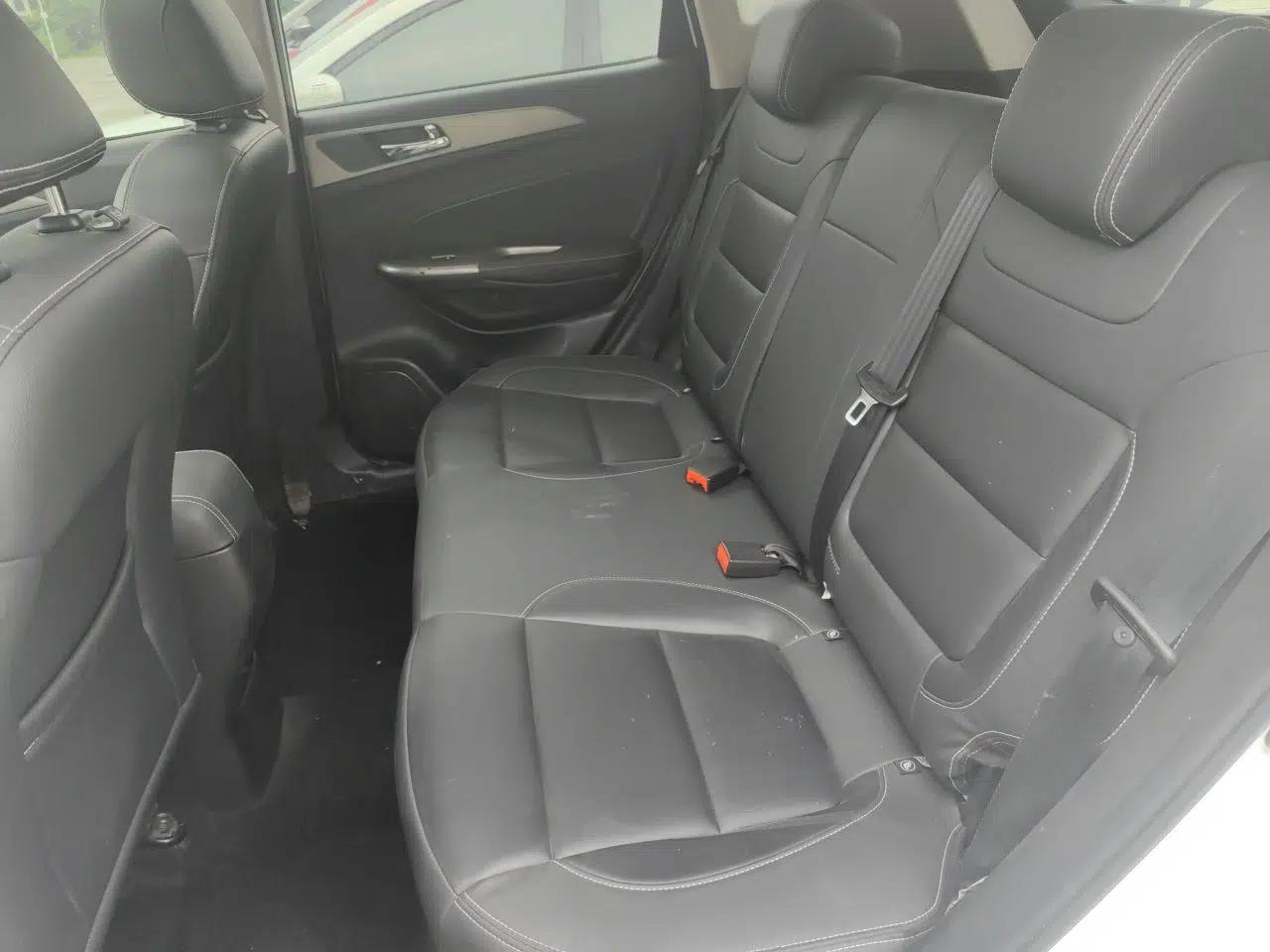 CHANGAN OSHAN COS5 2021 1.6L CVT Luxury Model — миниатюра 17