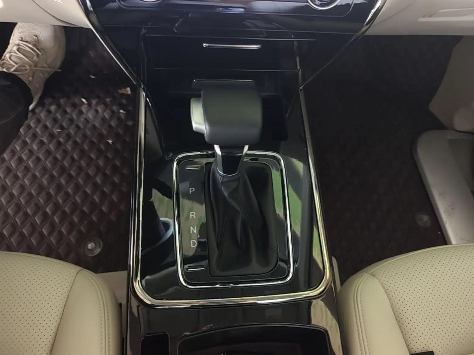 CHANGAN OSHAN Cosmos 2022 1.5T Automatic Business Model — миниатюра 16
