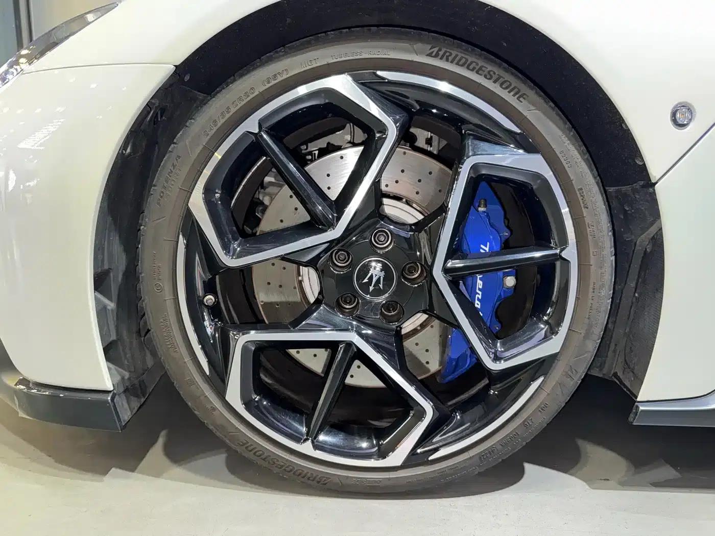 Maserati MC20 2023 3.0T Standard Edition — миниатюра 6