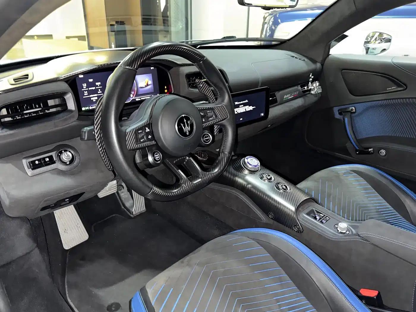 Maserati MC20 2023 3.0T Standard Edition — миниатюра 7