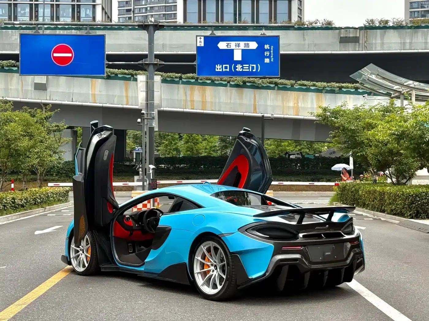 McLaren 600LT 2018 3.8T Coupe — миниатюра 9