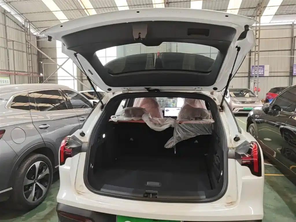 Nezha L 2024 Range Extended 310km Flash Charge Edition — миниатюра 18
