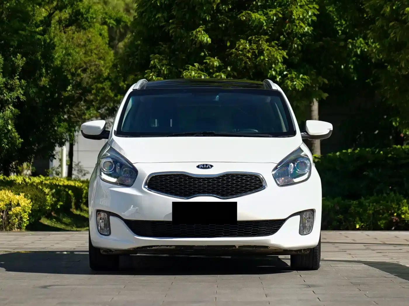 Carens 2013 2.0L 5-seater Automatic Standard Edition (National IV Emission Standard) — миниатюра 2