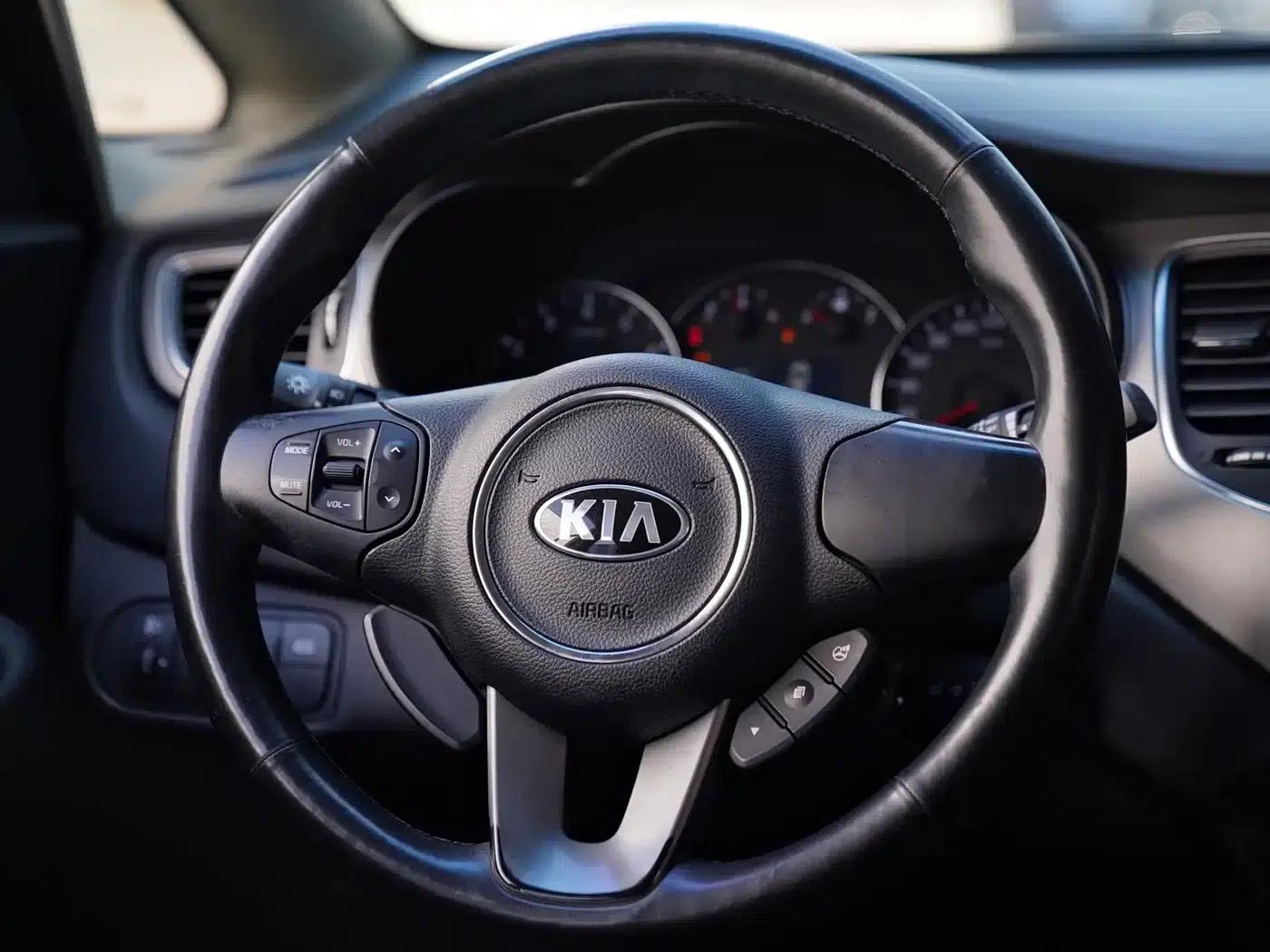 Carens 2013 2.0L 5-seater Automatic Standard Edition (National IV Emission Standard) — миниатюра 7