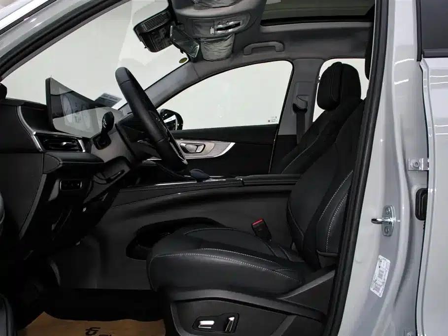 Chery Tiggo 8 PRO PHEV 2025 Champion Edition 1.5T 100km Premium Model — миниатюра 14