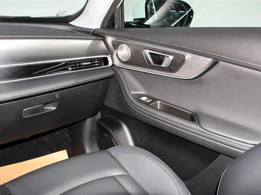 Chery Tiggo 8 PRO PHEV 2025 Champion Edition 1.5T 100km Premium Model — миниатюра 24