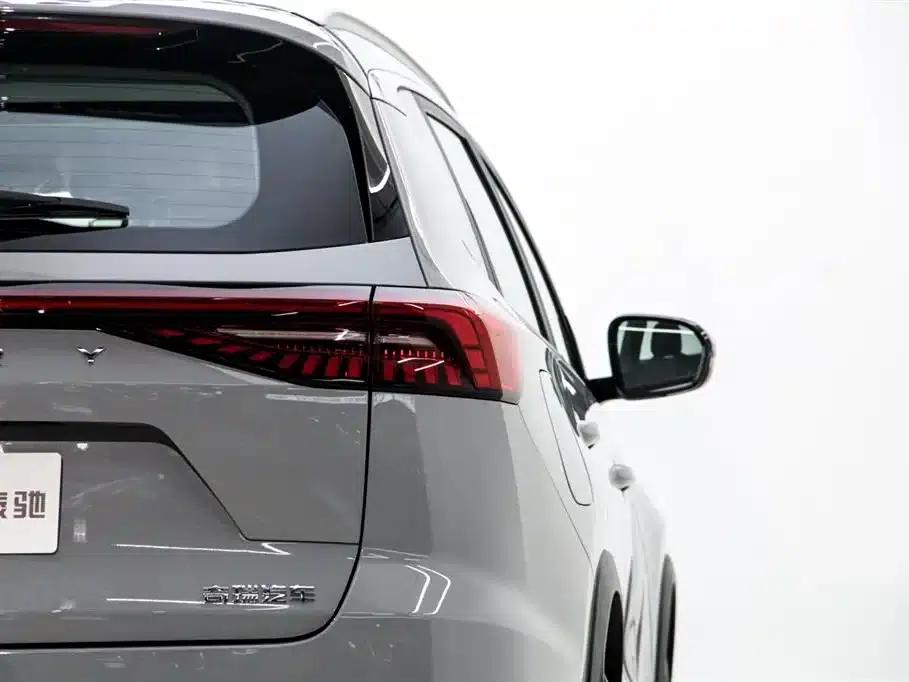 Chery Tiggo 8 PRO PHEV 2025 Champion Edition 1.5T 100km Premium Model — миниатюра 29