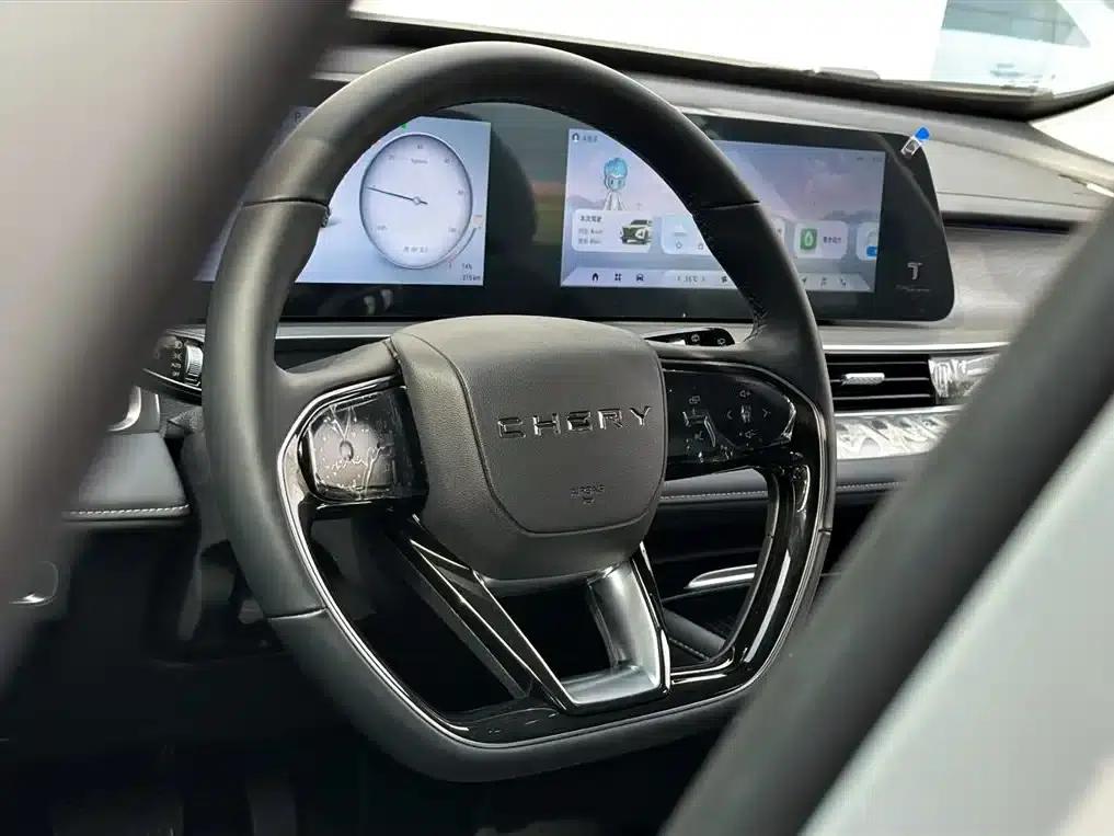 Chery Tiggo 8 PRO PHEV 2025 Champion Edition 1.5T 100km Premium Model — миниатюра 20