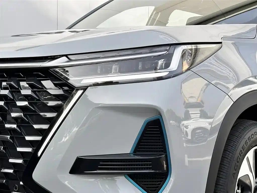 Chery Tiggo 8 PRO PHEV 2025 Champion Edition 1.5T 100km Premium Model — миниатюра 9